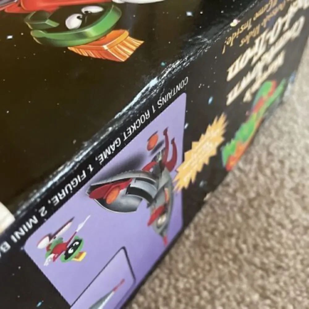 1996 PLAYMATES SPACE JAM - MARVIN’S COUNTDOWN ROCK-O-TRON PLAYSET - NEW In Box - Picture 11 of 12